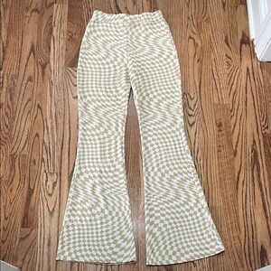 PrettyLittleThing Beige and White Checkered Pants